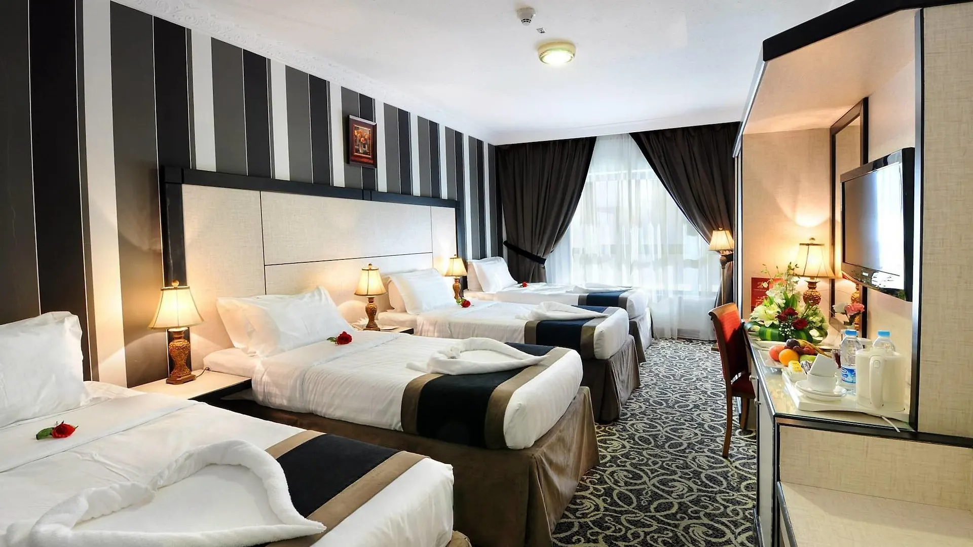 Zowar International Hotel Medina