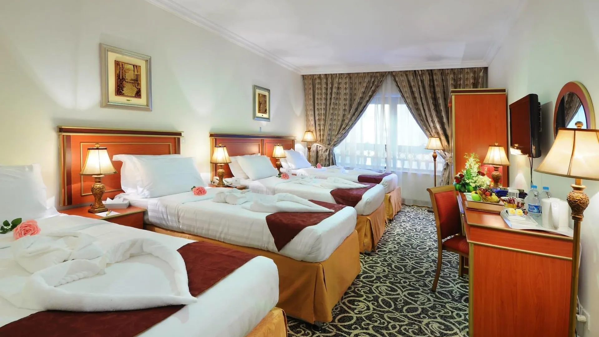 ****  Zowar International Hotel Medina Arabia Saudí
