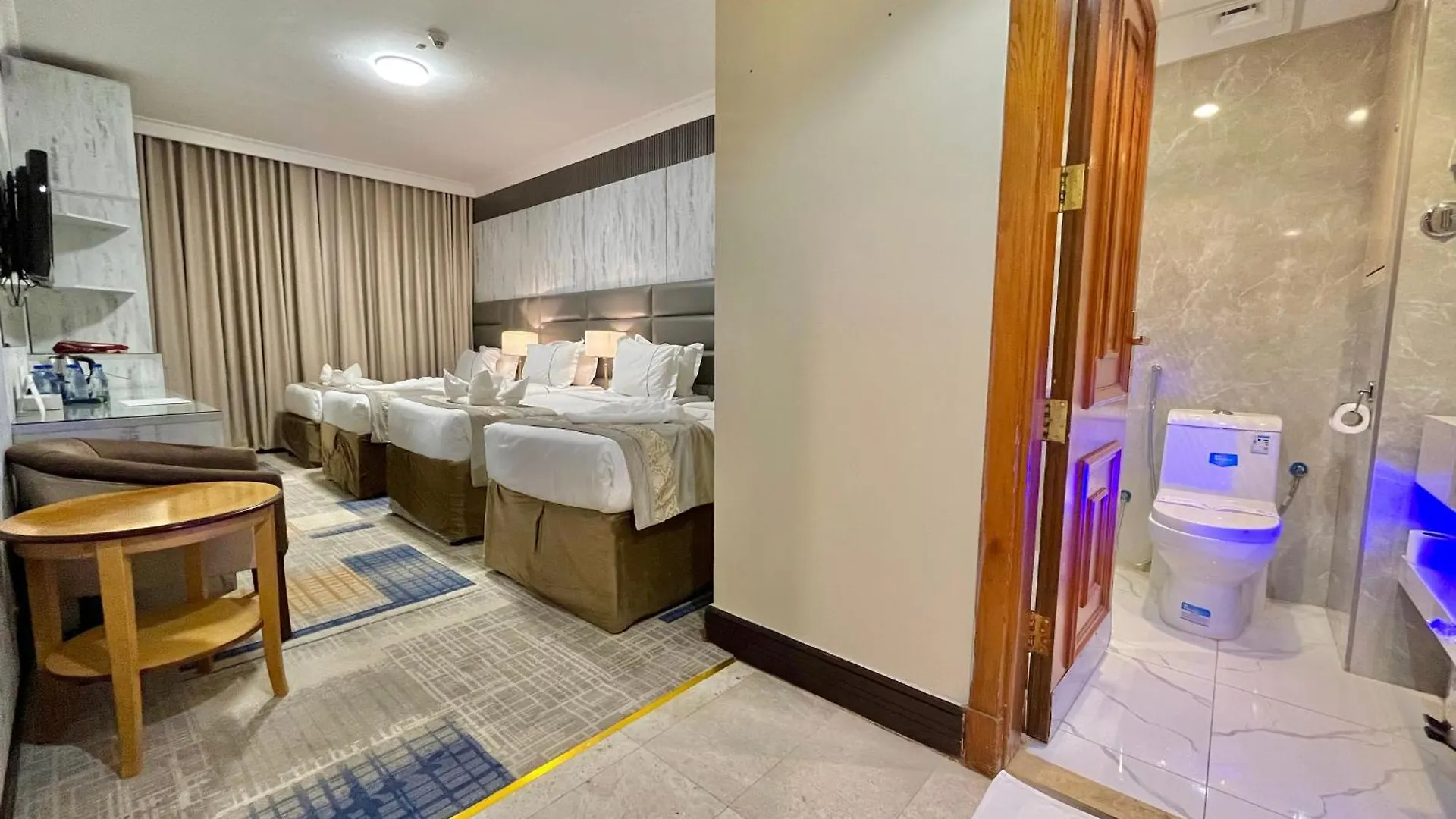 Zowar International Hotel Medina