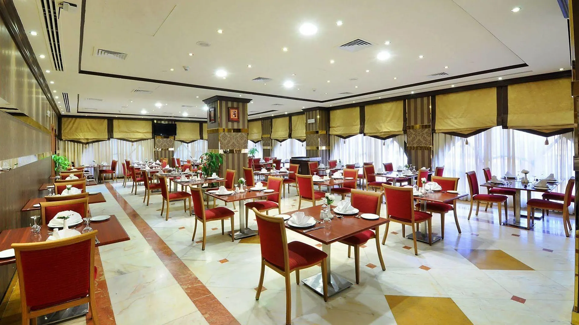 Zowar International Hotel Medina