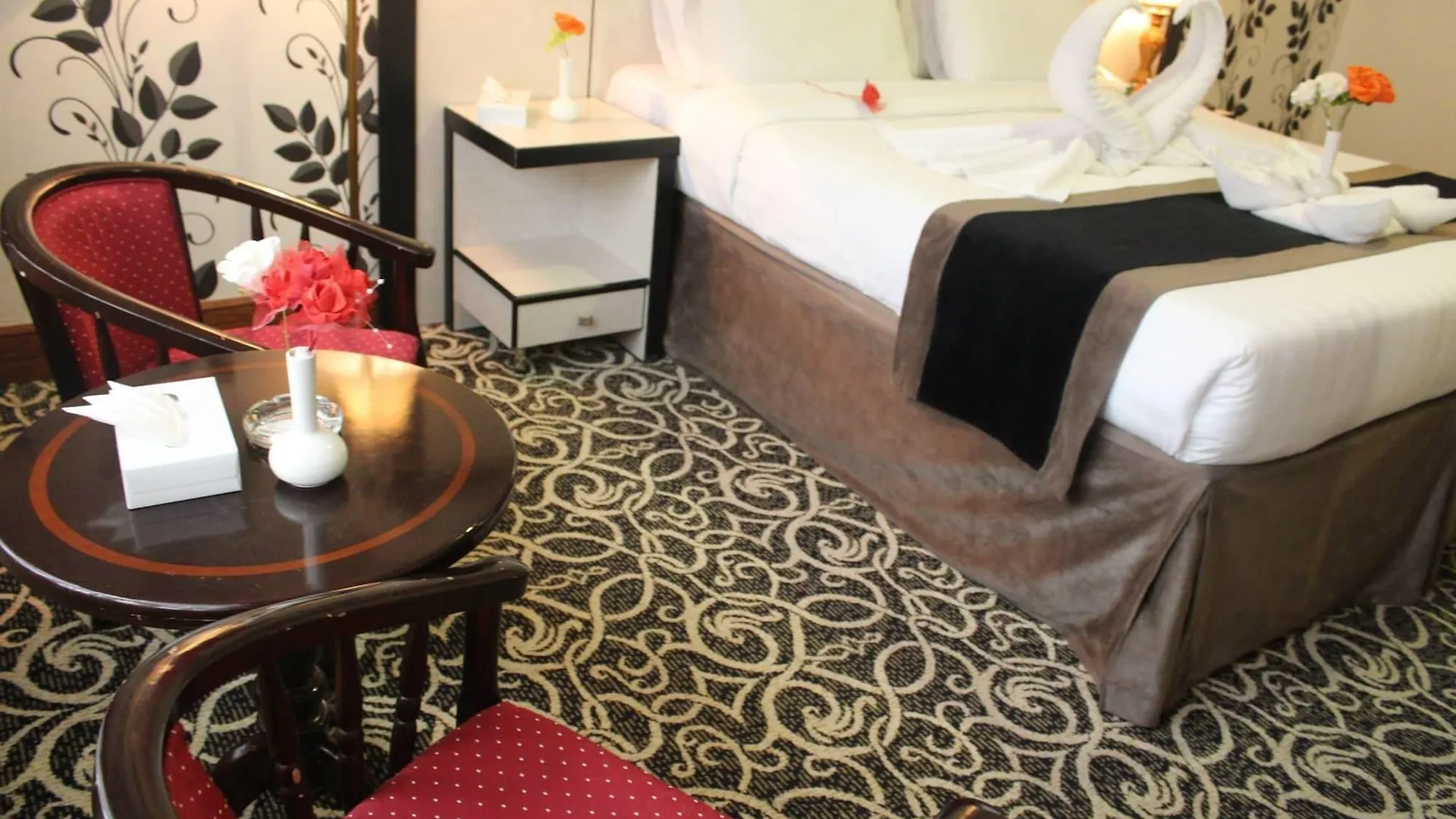 Zowar International Hotel Medina