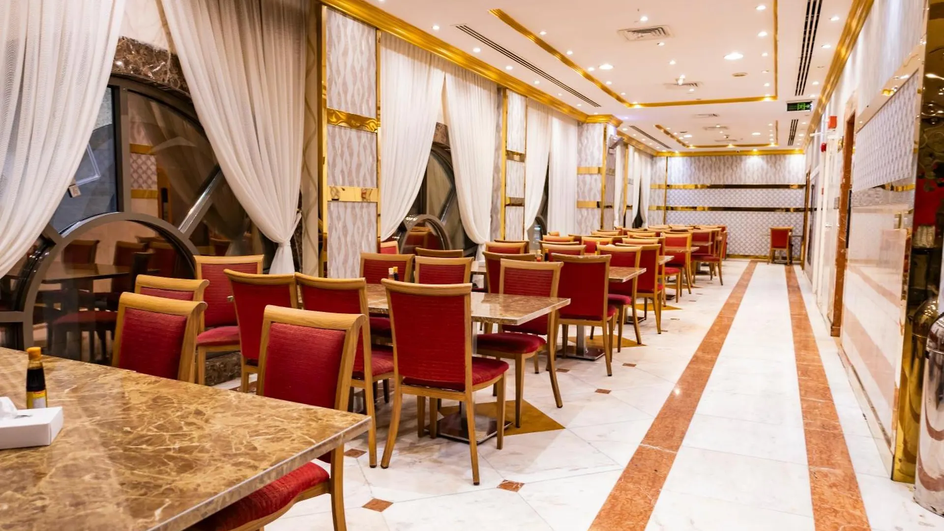 Zowar International Hotel Medina