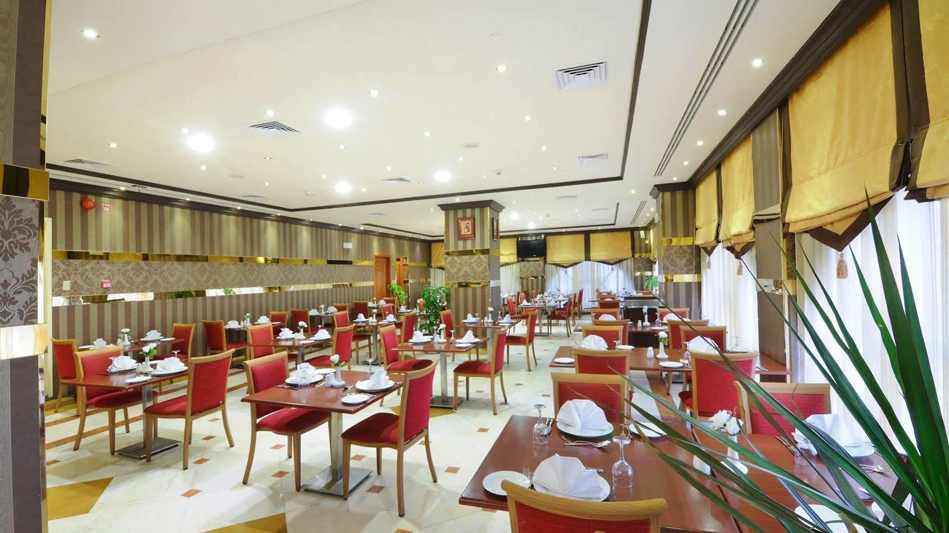 Zowar International Hotel Medina Saudi Arabia